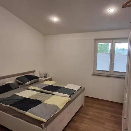 Lehmann Apartman *